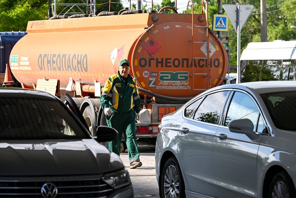 ¿Por qué la gasolina importada aún no encuentra comprador? Opinión de los expertos de "RG".