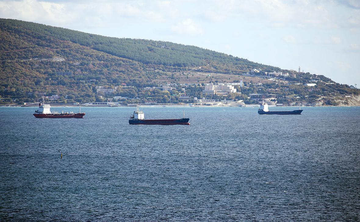 La exportación de petróleo ruso por mar disminuyó un 2,5% en medio de ataques en puertos.