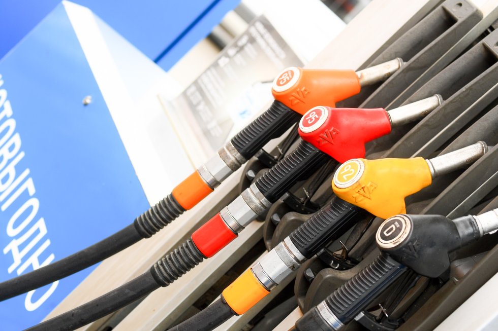 El problema no está en el precio: La gasolina en Rusia ahora es más cara que en EE.UU.