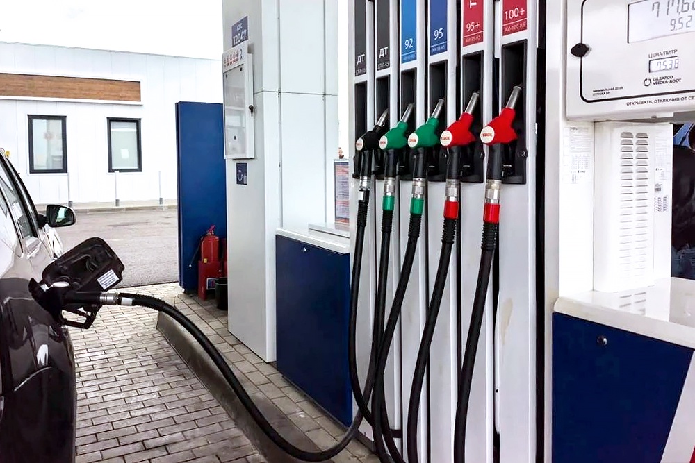 ¿Cómo afectará la prohibición de exportación de diésel al mercado de combustible en Rusia? Opinión de los expertos de "RG"